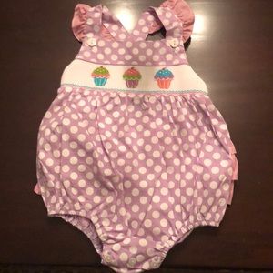 Cupcake bubble 24 months